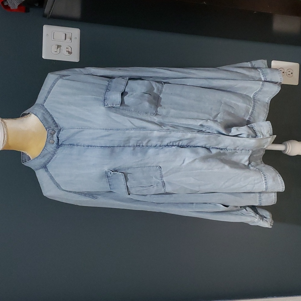 Ava & Viv Lyocell Chambray Shacket Sz 4x - image 1